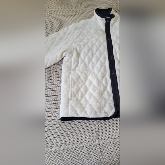 Tommy Hilfiger White Fleece Jacket with lining. In great condition - Picture 4 of 10